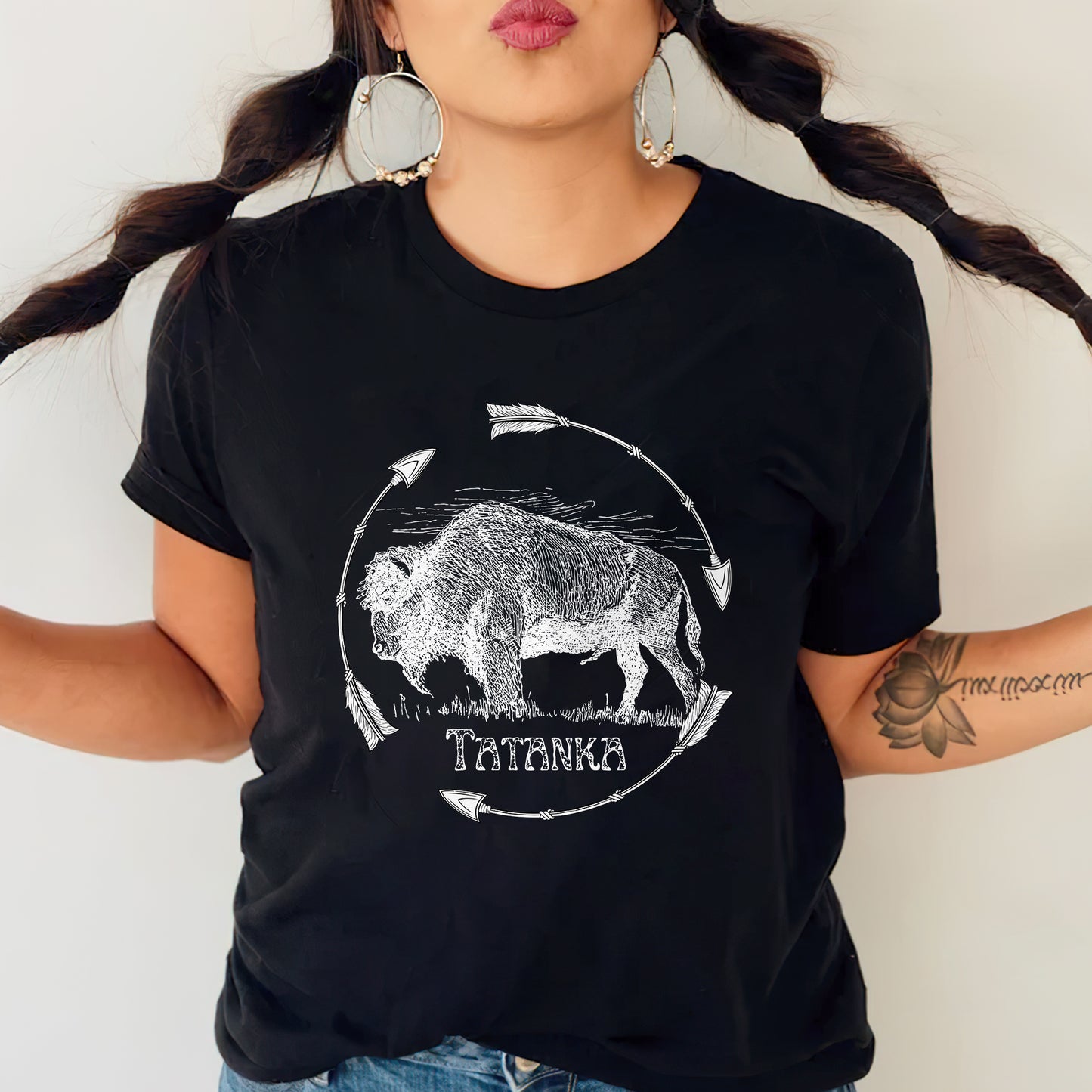 Tatanka Native American Bison Unisex T-shirt/V-neck T-shirt /Hoodie/Sweatshirt