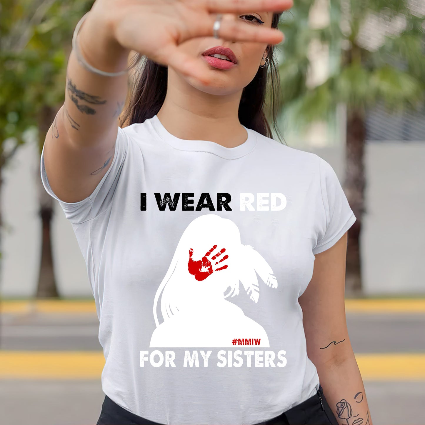 MMIW I Wear Red For My Sister, No More Stolen Sisters Shirts Red Hand Unisex T-Shirt/Hoodie/Sweatshirt