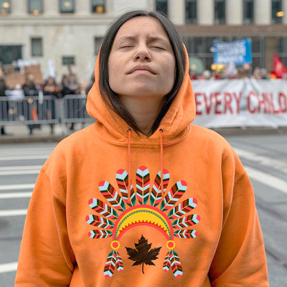 Every Child Matters Chief's Hat Feather Unisex T-Shirt/Hoodie/Sweatshirt 045