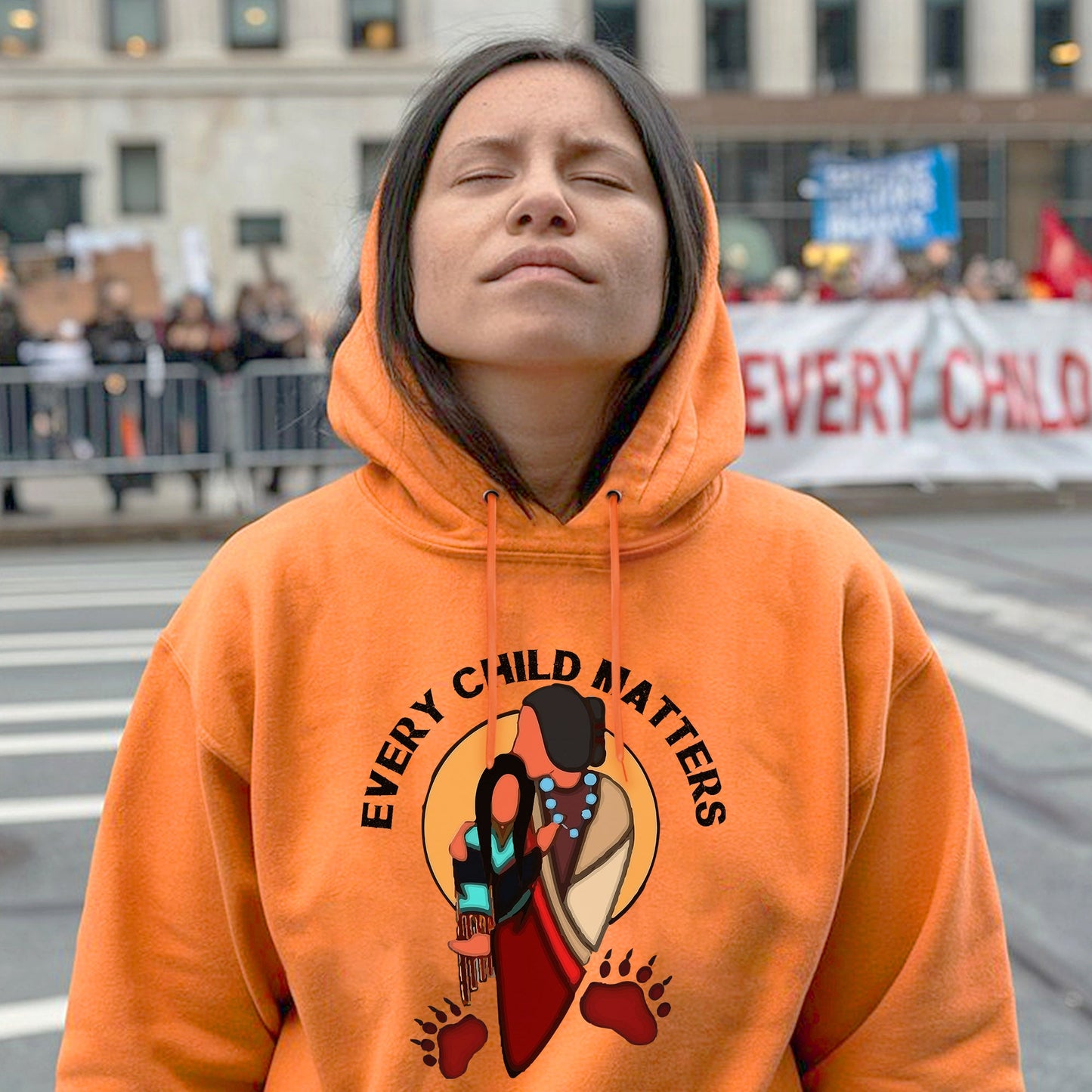 Every Child Matters Grandma With Niece Indigenous Unisex T-shirt/Hoodie/Sweatshirt 071