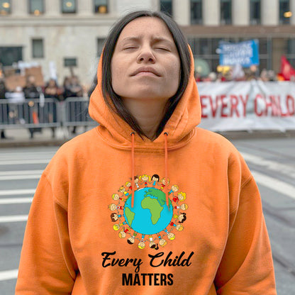 Every Child Matters Around The World For Orange Shirt Day Unisex T-Shirt/Hoodie/Sweatshirt 179