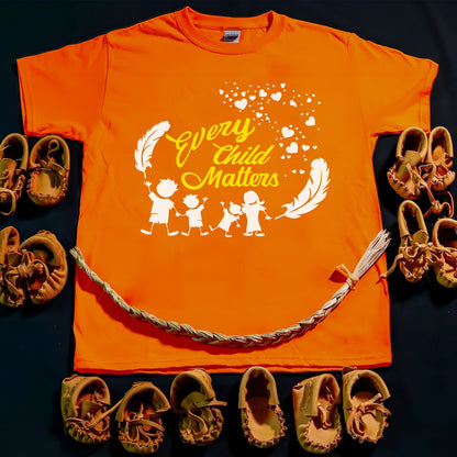 Every Child Matters Children Together Feather Unisex T-Shirt/Hoodie/Sweatshirt 069