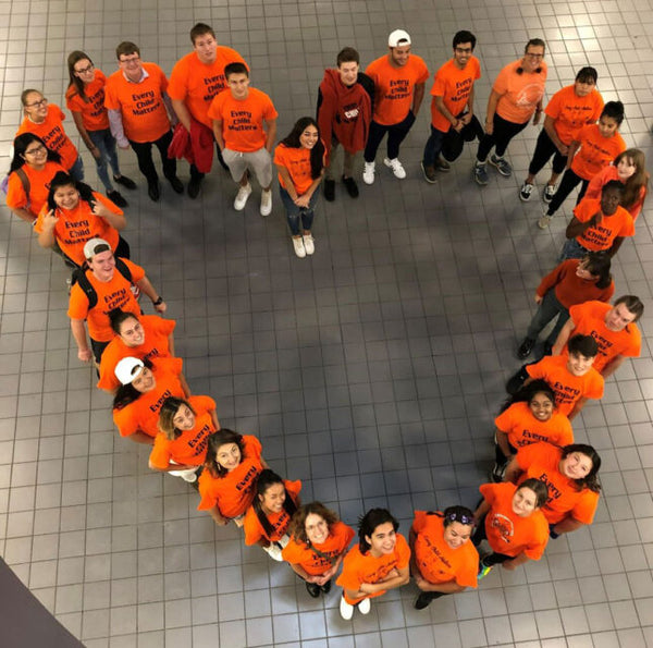 YOUTH & COMMUNITY