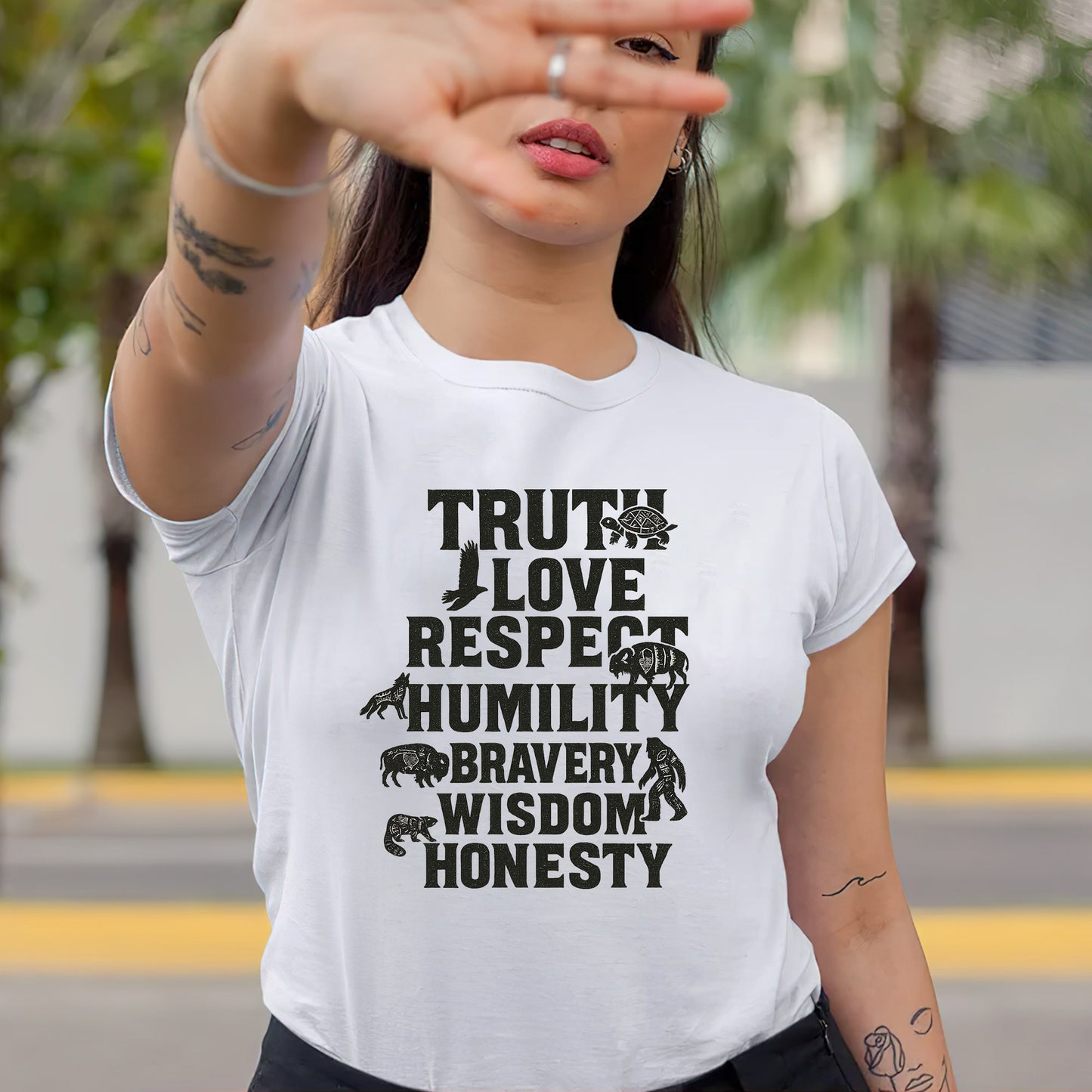 Seven Teachings Animals Graphic Unisex T-Shirt/T-Shirt V-Neck/Hoodie/Sweatshirt