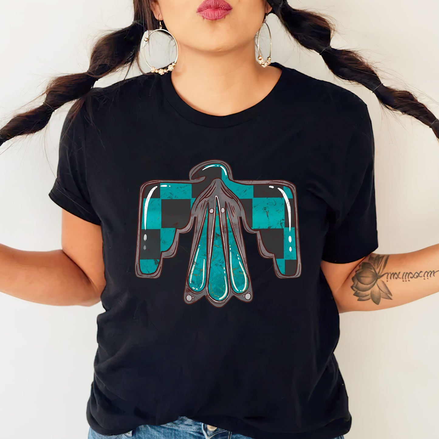 Thunderbird Protection Symbol – Turquoise Distressed Unisex T-Shirt/T-Shirt V-Neck/Hoodie/Sweatshirt